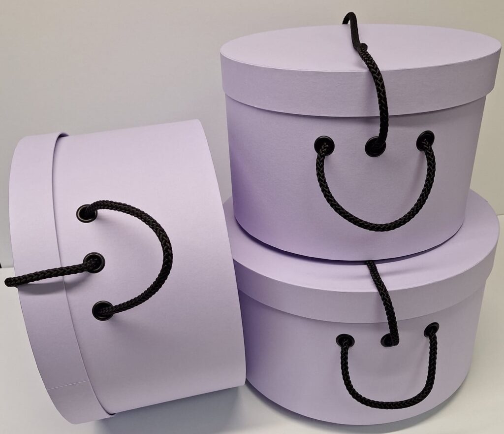 Lavender hat boxes with rope handles
